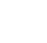 Isologo blanco Makkalu Studio